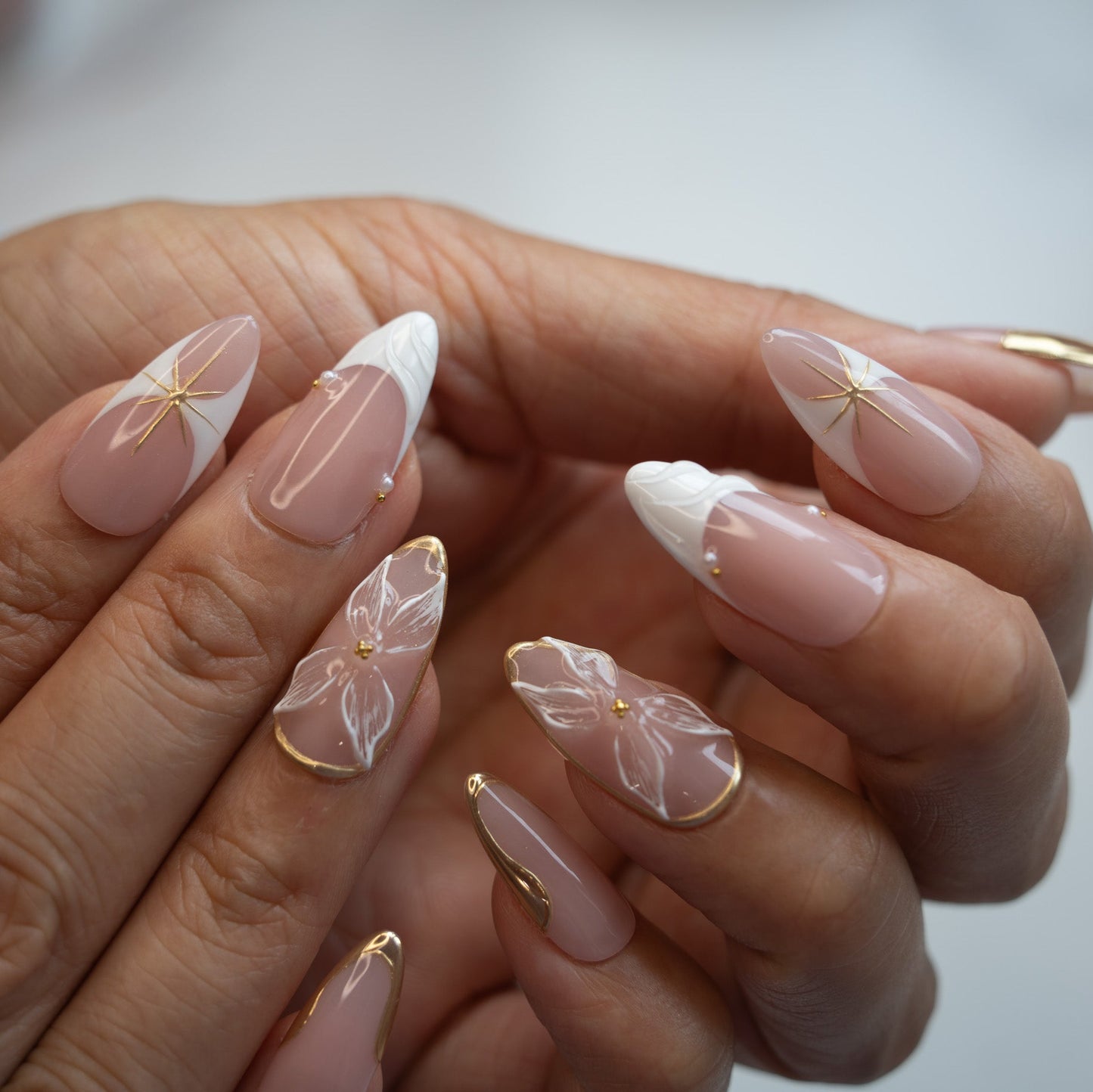Golden-bloom-french-press-on-nails-bout-dart-studio-2