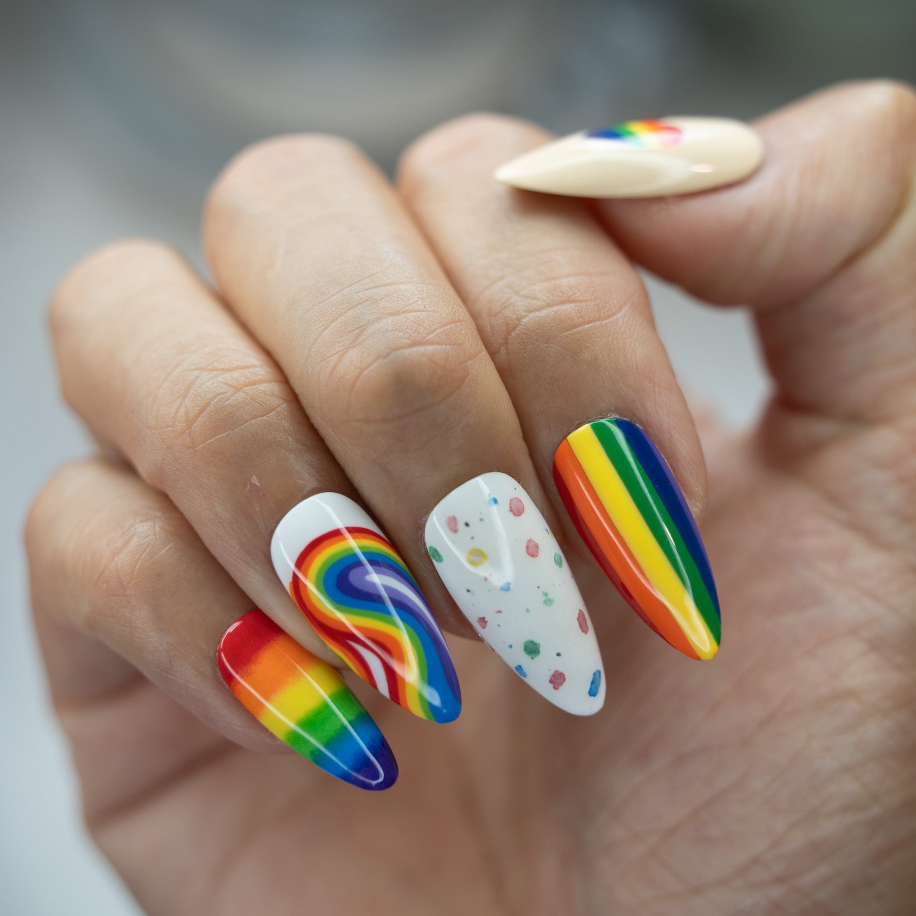 Pride-love-press-on-nails-bout-dart-studio-6