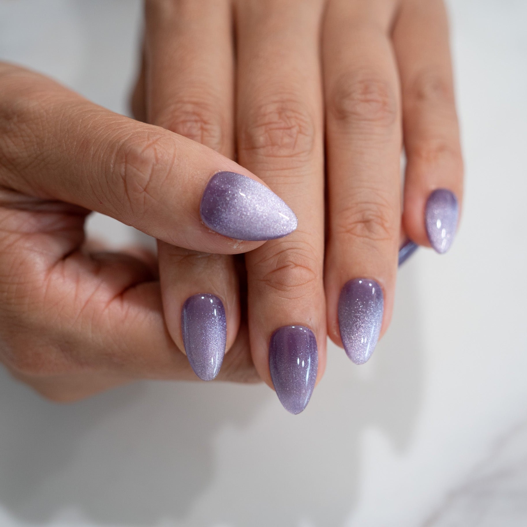 Purple-cat-eye-press-on-nails-bout-dart-model-5