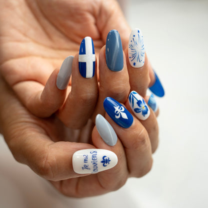 bleu-quebec-press-on-nails-bout-dart-studio-model