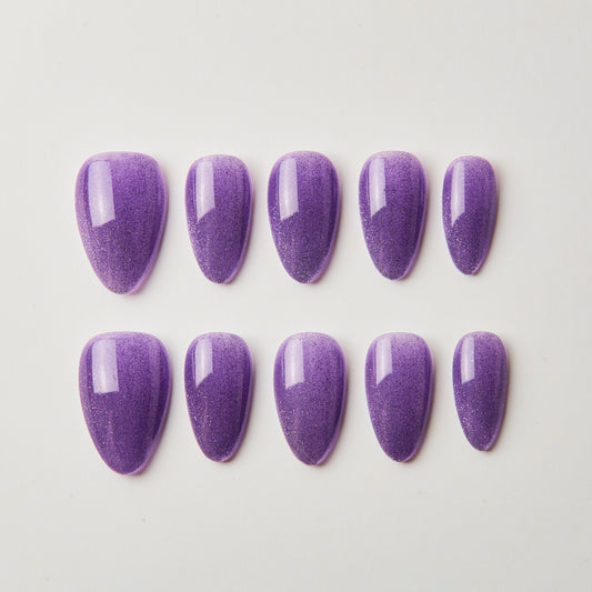 purple-velvet-handmade-press-on-nails-bout-dart-studio-product-1